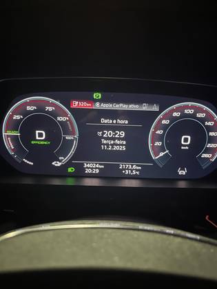 AUDI E-TRON ELÉTRICO PERFORMANCE BLACK QUATTRO